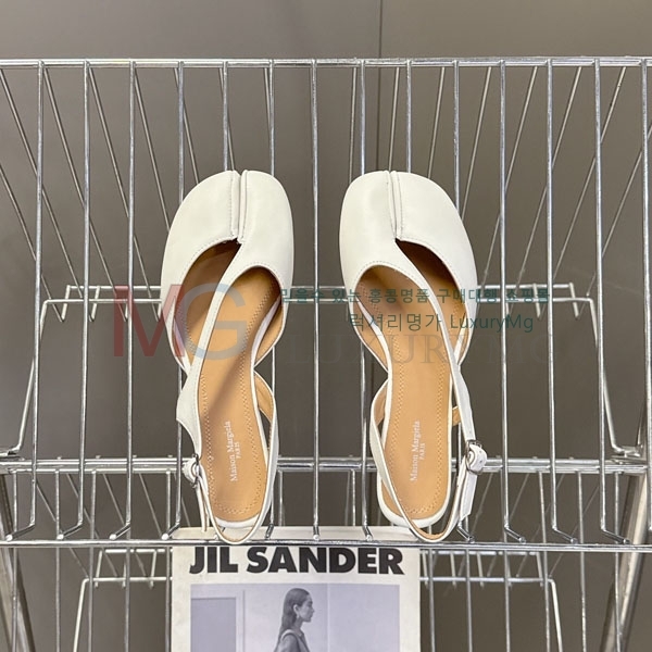  �������������� �÷����� ���� MZ608842