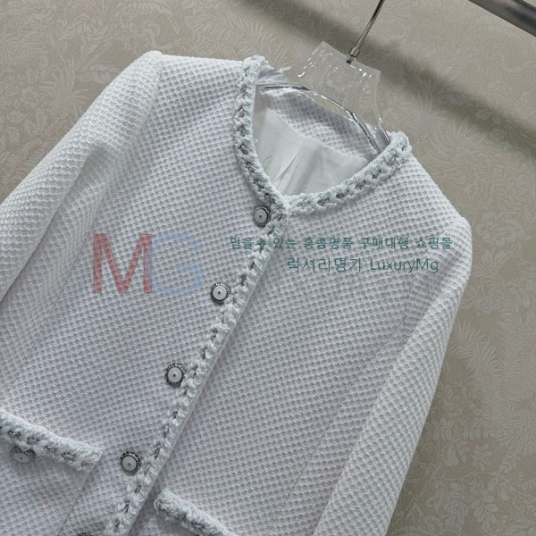 ���� ��* ���� CH3567883-5