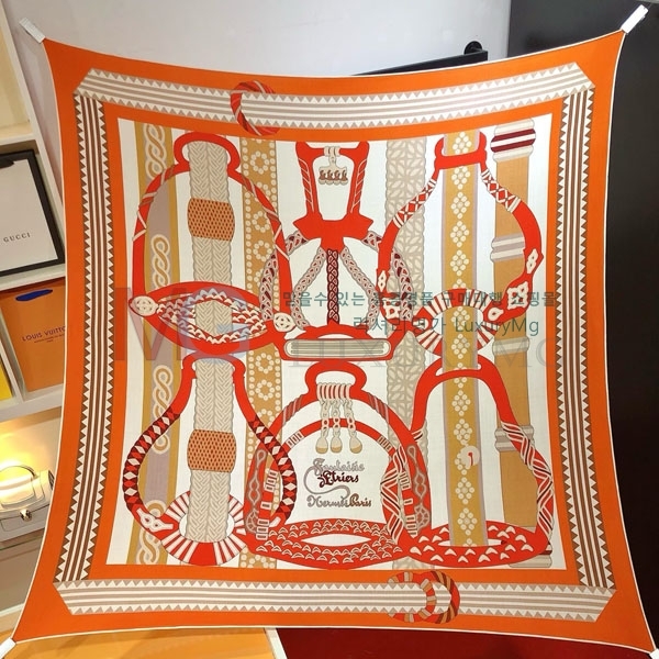 �����޽� ���÷�/��ī�� HE234023-18