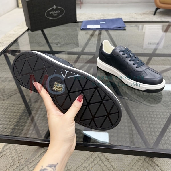  ����  ����� ����Ŀ�� R1444801