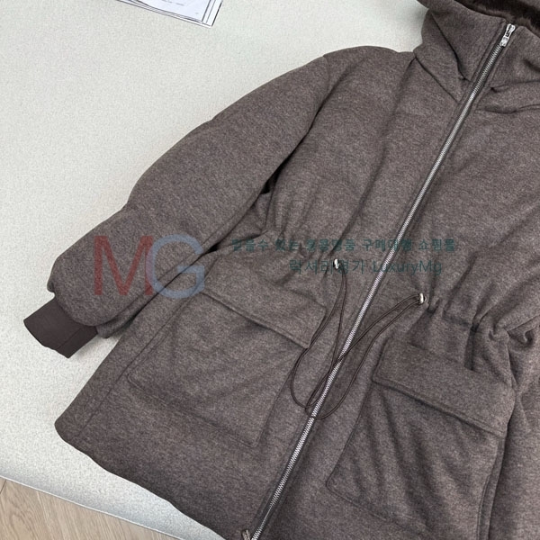 ���� �η�**�� �ٿ� �е� LP34067-5