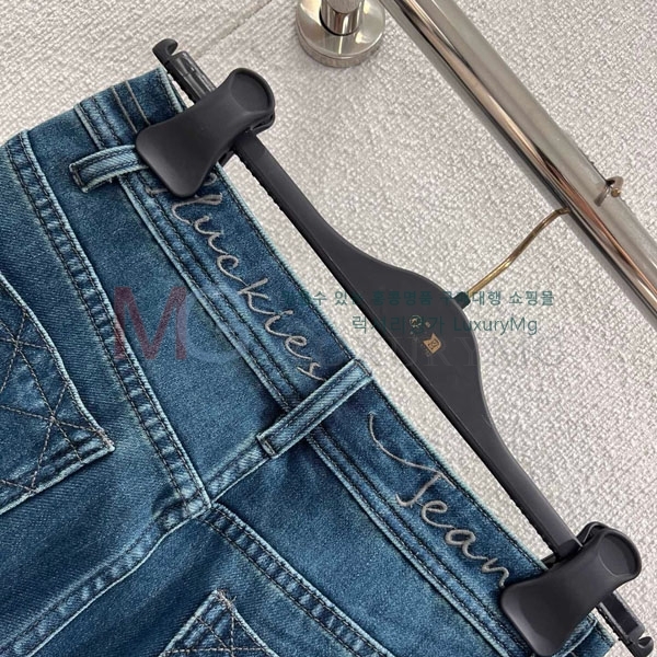 ���� ���̺��� ���� ���� LV54645608-4