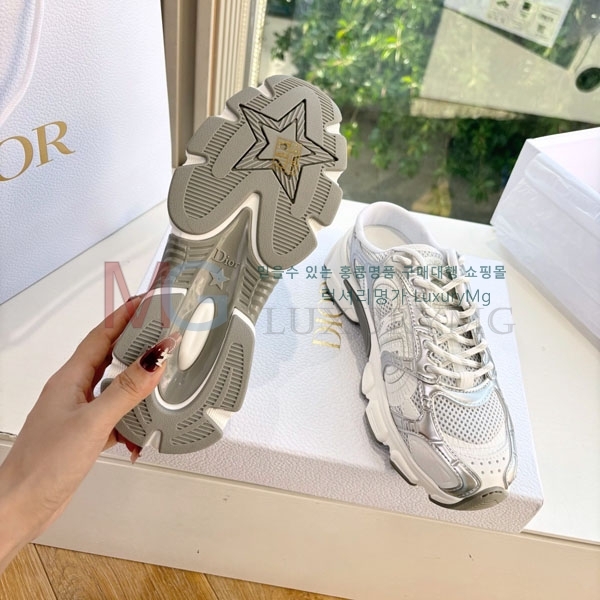 ��� �� ����Ŀ�� �������� DR966066-2