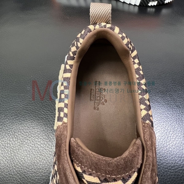 ���� �����޽� ����Ŀ�� H2E661889-1