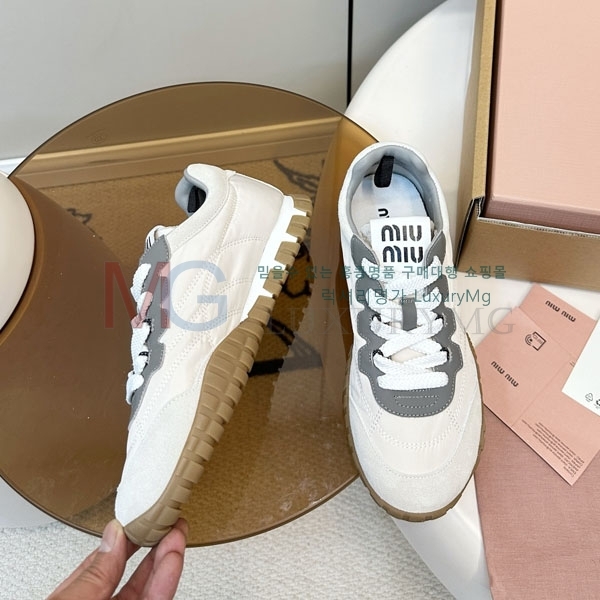 ���� �̿�̿� ����Ŀ�� MI30098