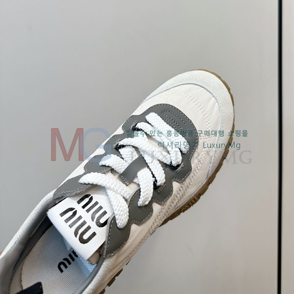 ���� �̿�̿� ����Ŀ�� MI30098