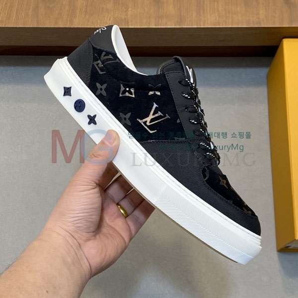 ���� ����*�� ����Ŀ�� LV010666