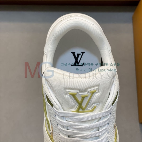 ���̺��� ����Ŀ�� LV06690321-3