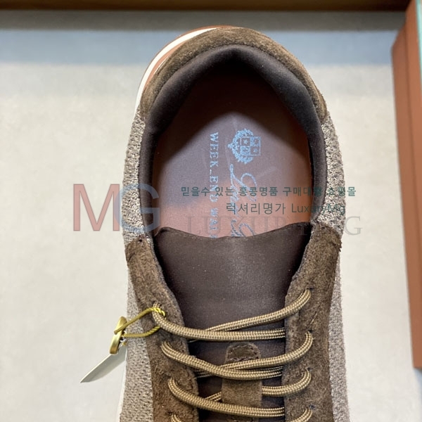 ���� �η�**�� ����Ŀ�� LU6990221-3