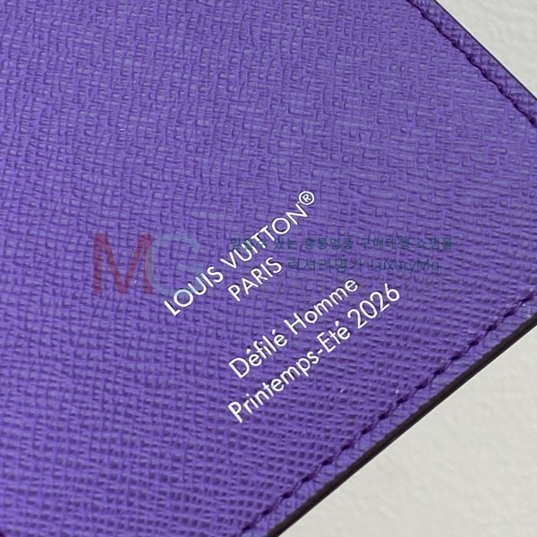 ���̺��� �н���Ʈ Ŀ�� �������� M28008-1