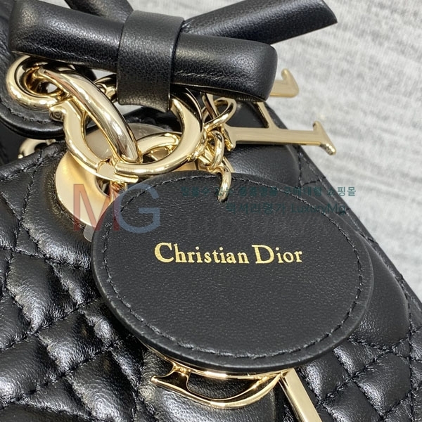 ��� ���� ���̵�� M078010-3