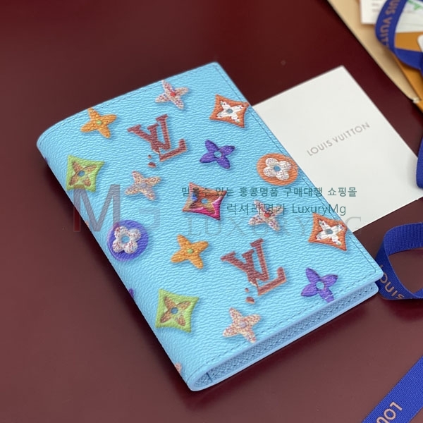 ���̺��� �н���Ʈ Ŀ�� �������� M28281-3