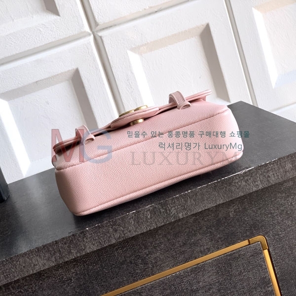 ��*  �̴� ����� A855010-4