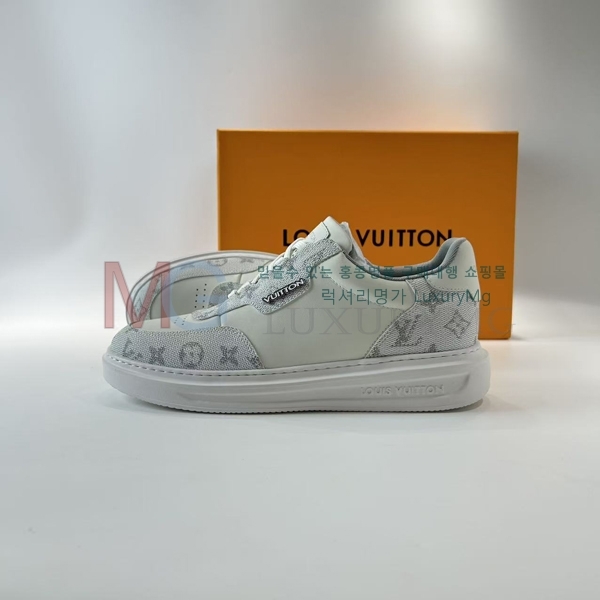 ���� ���̺��� ����Ŀ�� L8A67703