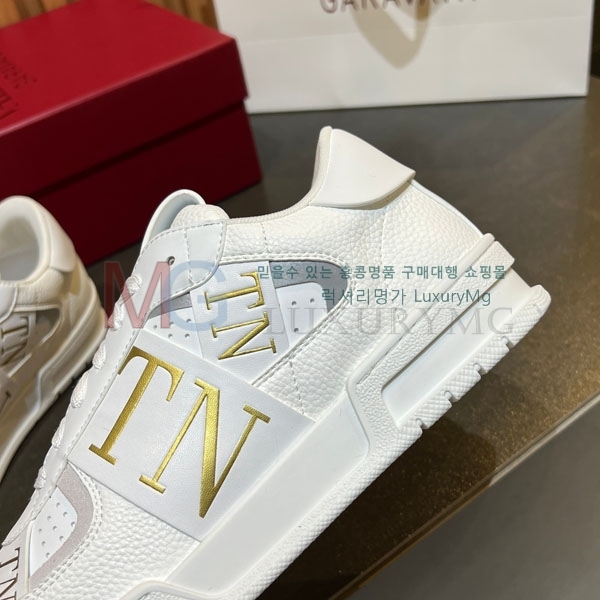 ���� �߷�Ƽ�� ����Ŀ�� VA558043