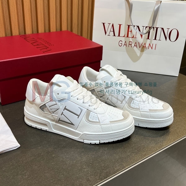 ���� �߷�Ƽ�� ����Ŀ�� VA558043-1