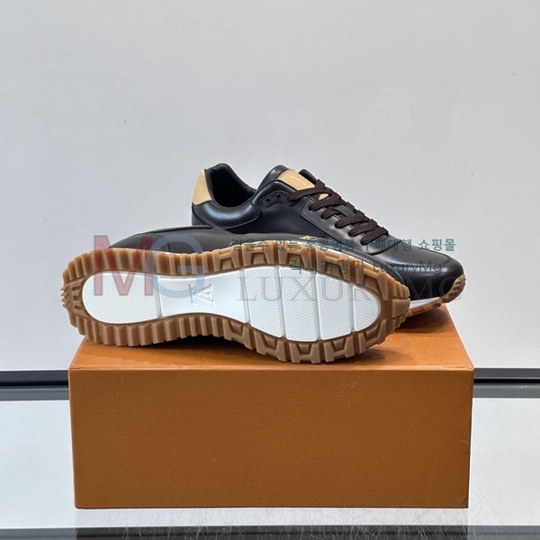 ����  ����*�� ����Ŀ�� LV764402-6