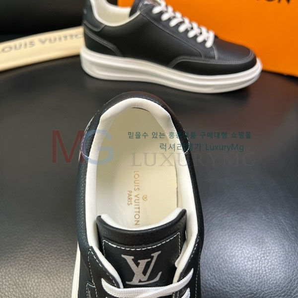 ����  ����*�� ����Ŀ�� LV777704-3