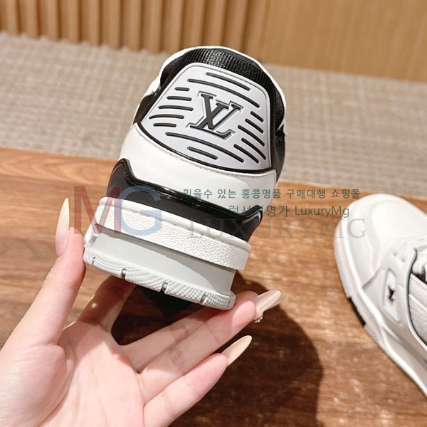 �������� ����*�� ����Ŀ�� LV618881-6