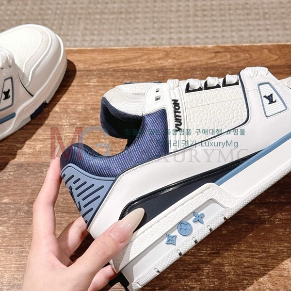 �������� ����*�� ����Ŀ�� LV618881-8