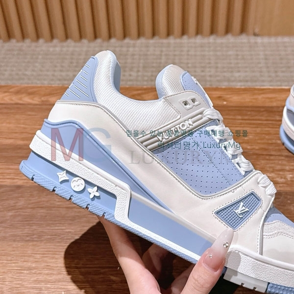 �������� ����*�� ����Ŀ�� LV618883