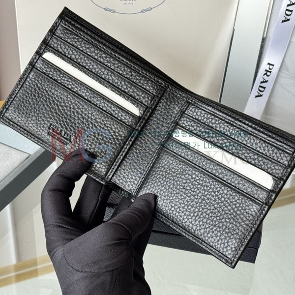 ����� ������ 2M0513-301