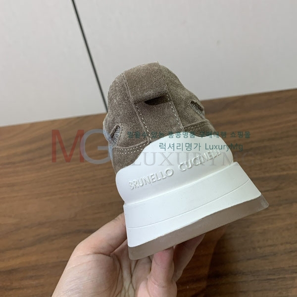 ���ڷ� ��ġ�ڸ� ����Ŀ�� BC055403-7