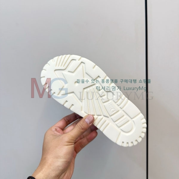 ��� ��� ���� DR665506-1