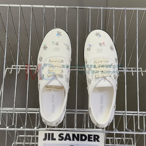 ���� �̿�̿� ����Ŀ�� 2M559044-2