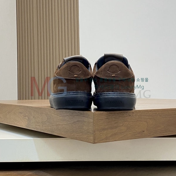 ���� ��**�� ����Ŀ�� MO699032-4