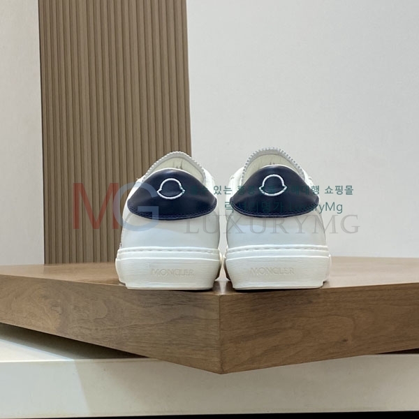 ���� ��**�� ����Ŀ�� MO699033-3