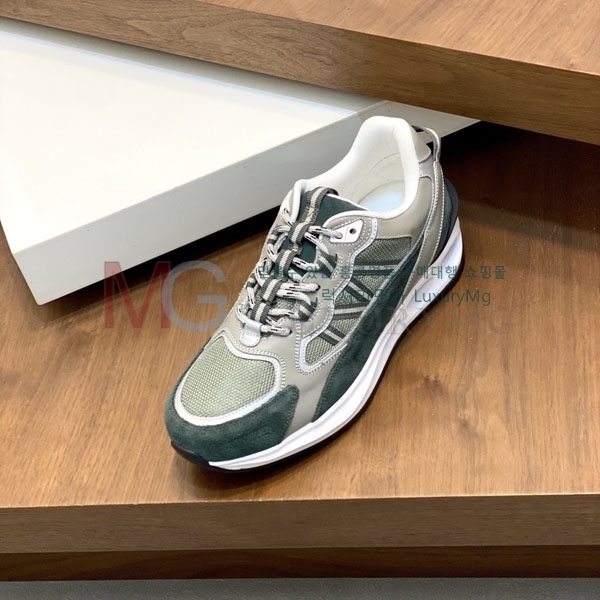 ���� ��**�� ����Ŀ�� MO226035