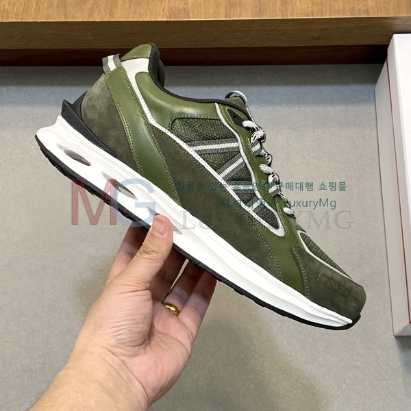 ���� ��**�� ����Ŀ�� MO226035-4