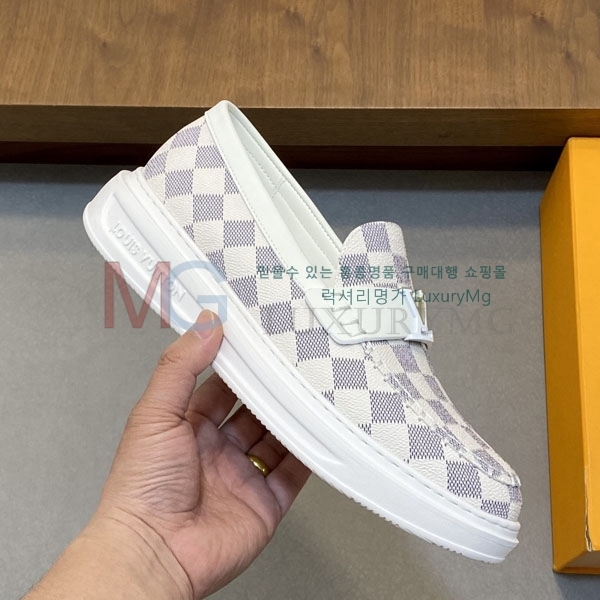  ����*�� ���� LV306605