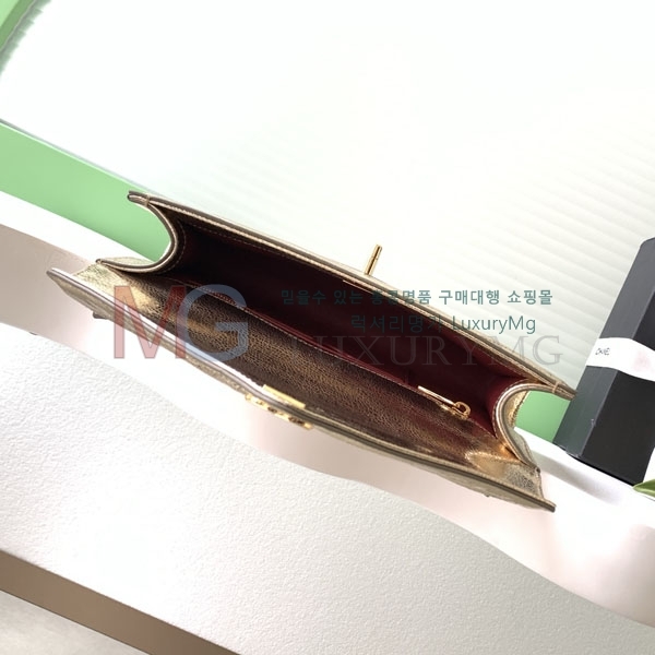 ��*  �Ŀ�ġ AS6044-4