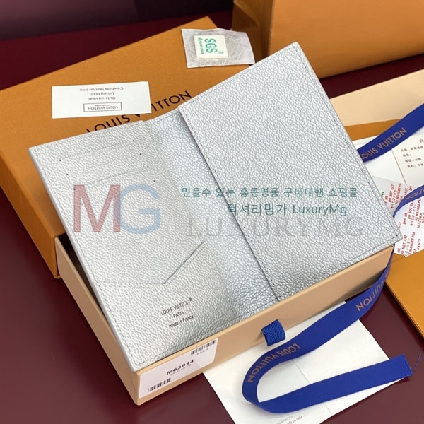 ���̺��� �н���Ʈ Ŀ�� �������� M63914-1