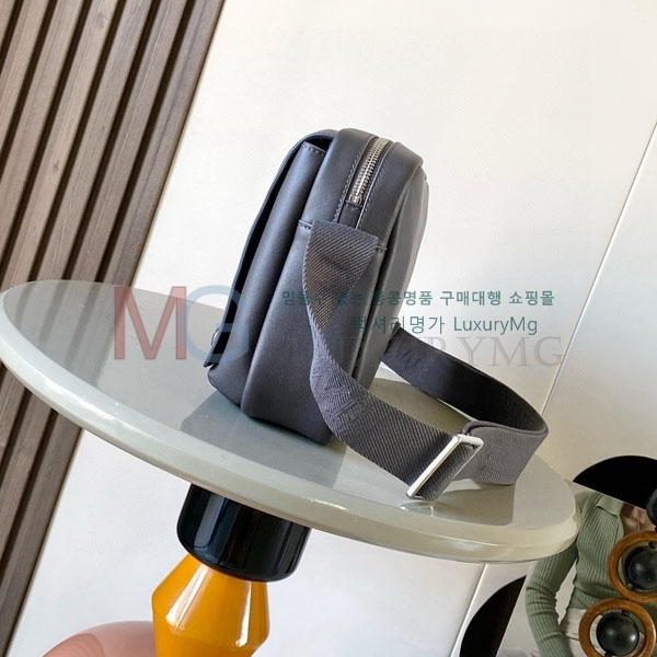 �ο��� ���� ũ�ν��� L9094-6