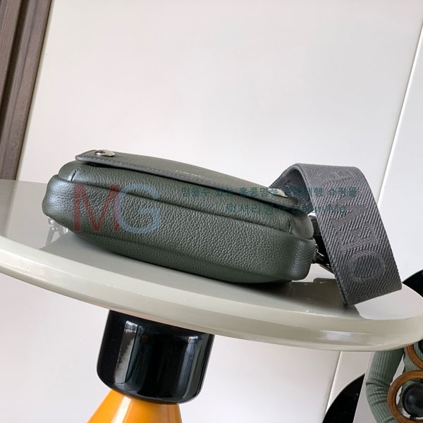 �ο��� ���� ũ�ν��� L9094-4