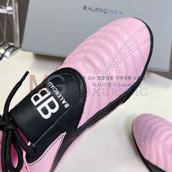 ���� �߷��þư� ����Ŀ�� BL327790-1