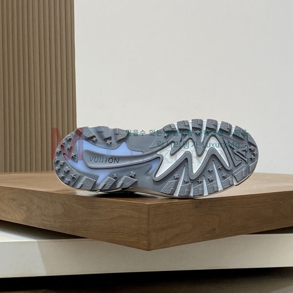 ���� ���̺��� ����Ŀ�� LV5505413