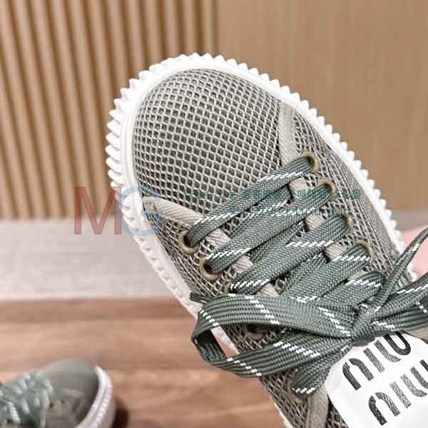 ���� �̿�̿� ����Ŀ�� M55603711-2