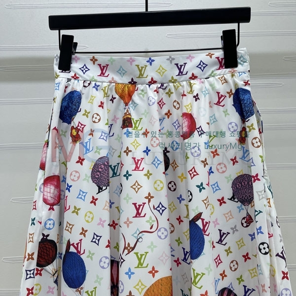 ���� ���̺��� ��ĿƮ LV565704-3