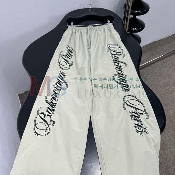 �������� �߷��þư� ���� BA77033-1