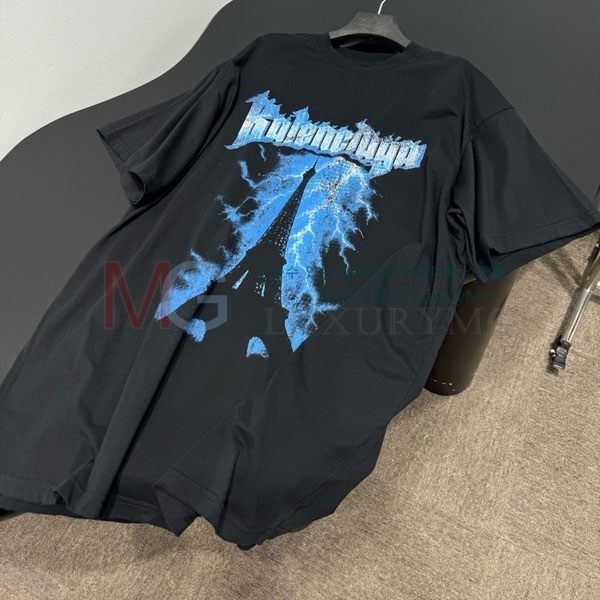 �������� �߷��þư� ���� Ƽ���� BL63404-15