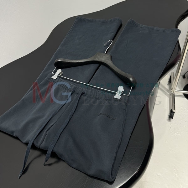 �������� �߷��þư� ���� BA7345022-1