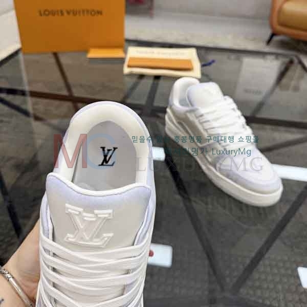 ���� ���̺��� ����Ŀ�� LV577806