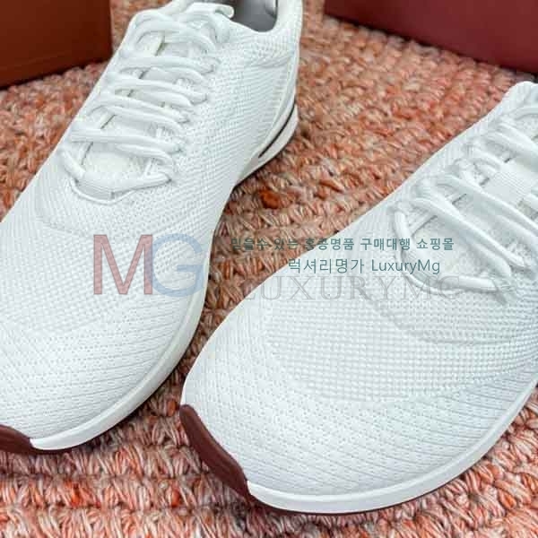 ���� �η�**�� ����Ŀ�� LP570552