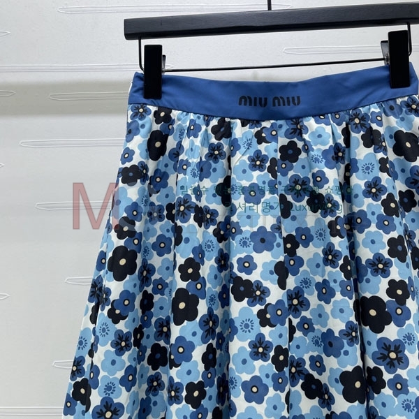 ���� �̿�̿� ��ĿƮ MIU57866-5