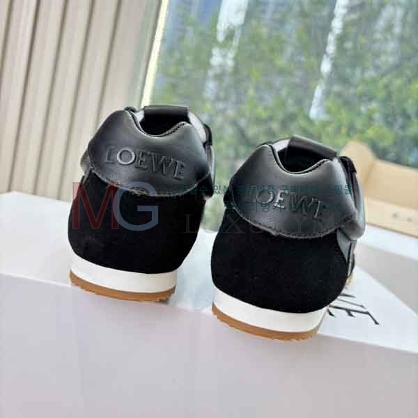 ���� �ο��� ����Ŀ�� LO666032-3