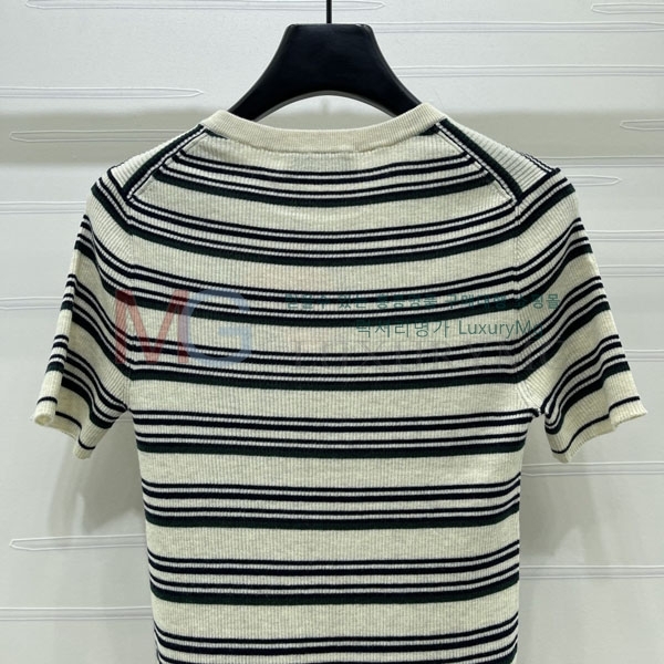 ���� �̿�̿� ���� Ƽ���� MU443607-10